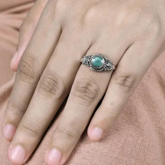 Bali Legacy Emerald Solitaire Ring Sterling Silver Size 8! - Picture 5 of 8